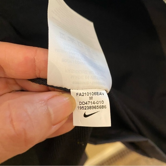 NWT~NIKE Men Navy Sportswear Style Essentials Lined Bomber Jacket Size Medium - Picture 10 of 10